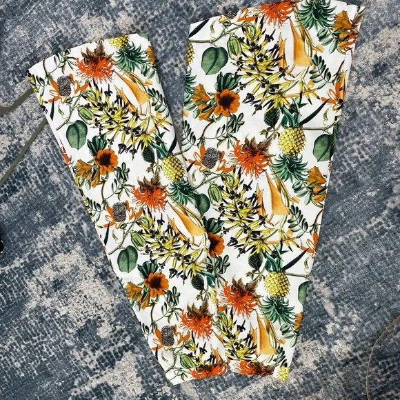 Floral wide leg pant